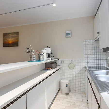 Daire Brisbane Ii - 0403 + Box 59 *